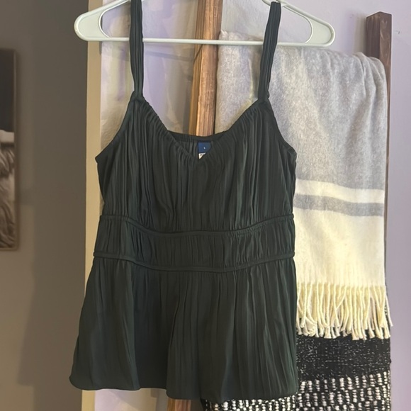 Old Navy Dark Green Camisole Top - Picture 1 of 5